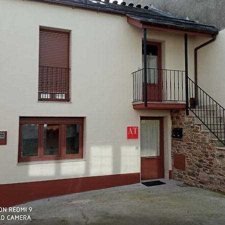 Apartamentos Fons Sacrata A Fonsagrada Exterior photo